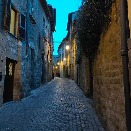 Orvieto Cosy Apartment + Fireplace エクステリア 写真
